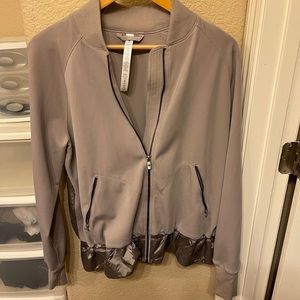 Lululemon Swept Along Jacket, Dark Chrome, size L